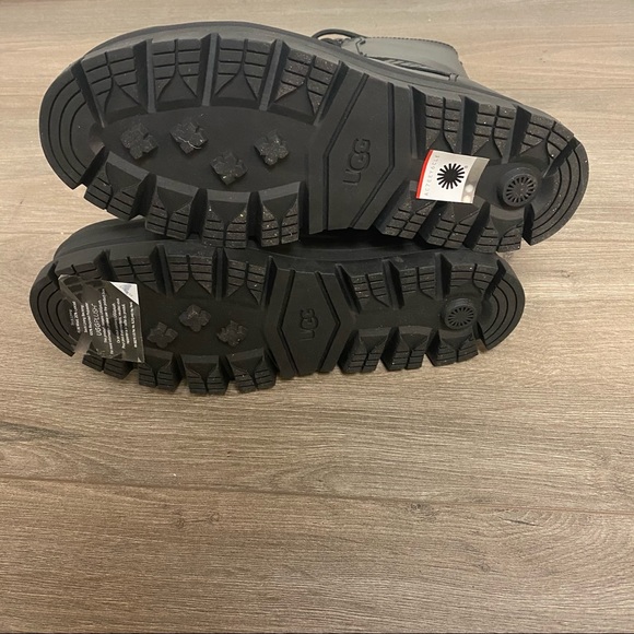 UGG | Sheena Lace Up Combat Boots In Black NEW - Picture 9 of 14